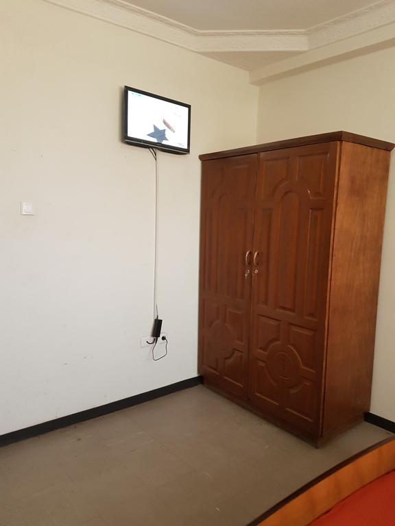 Comfort Zone Guest House & Pension Addis Ababa Exteriör bild